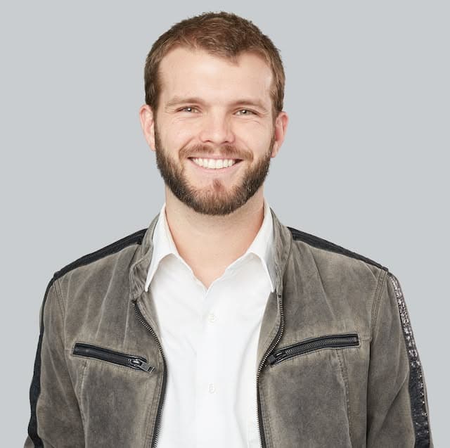 Studio portrait of Taylor Frampton